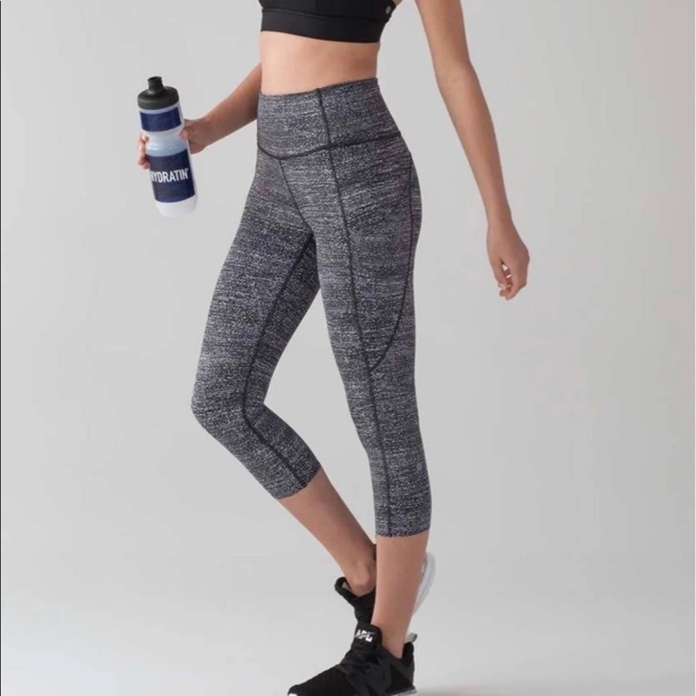 Lululemon fast and free crop reflective
